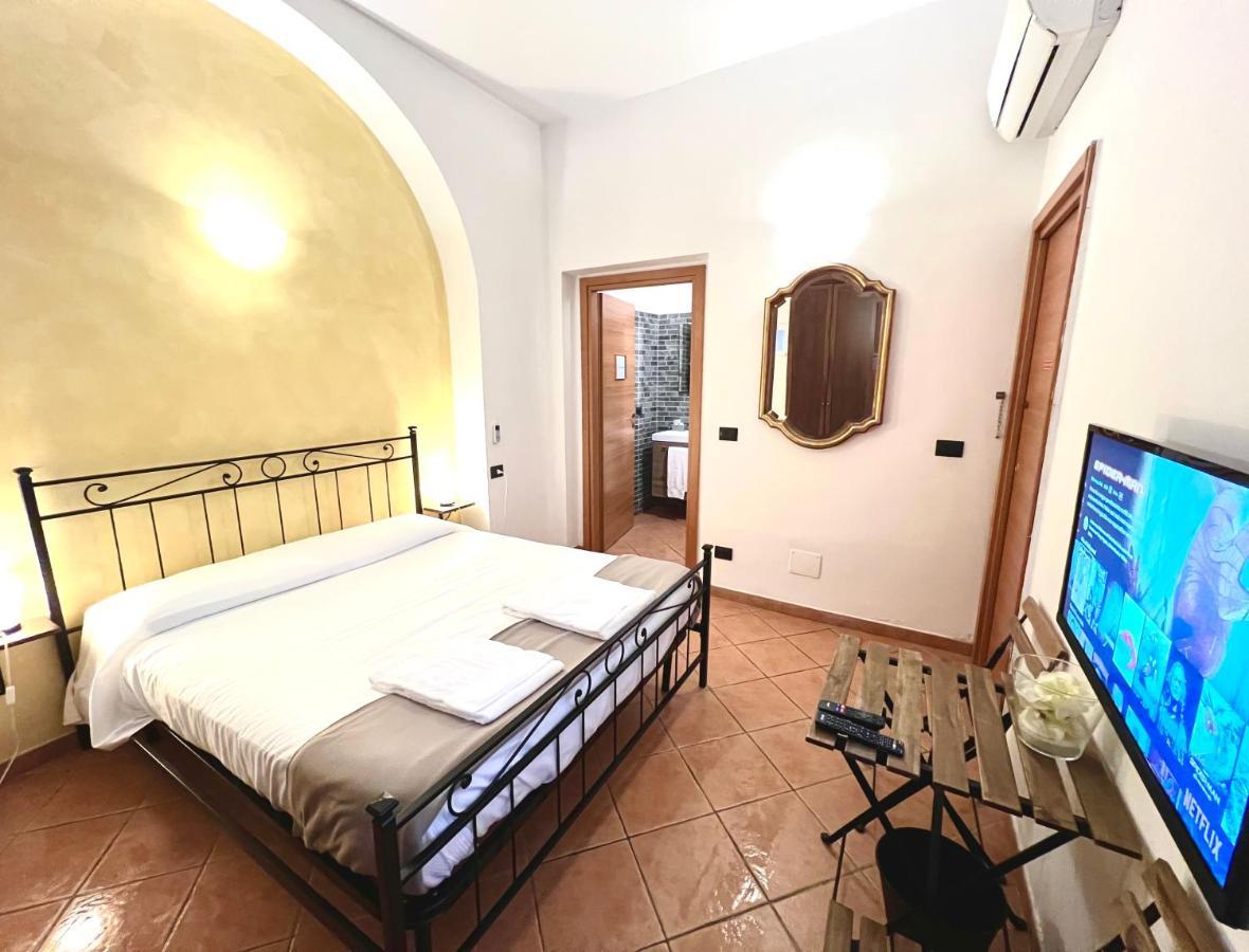 Affittacamere Virginia'S Rooms Генуя Экстерьер фото