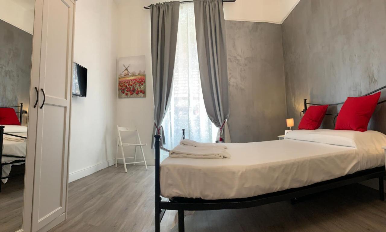Affittacamere Virginia'S Rooms Генуя Экстерьер фото
